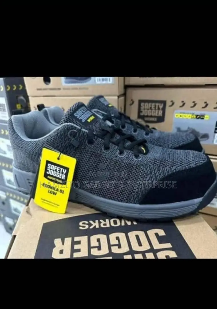 Safety Joggers/Trainers/Boots