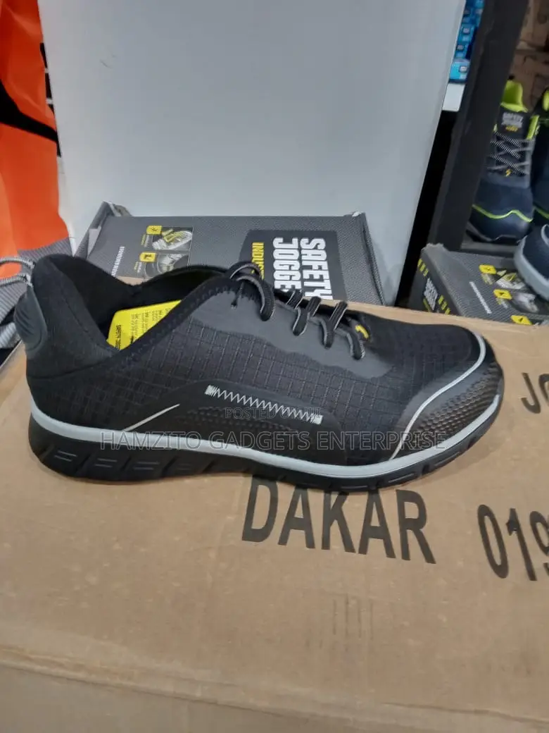 Safety Joggers/Trainers/Boots
