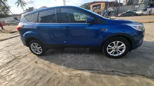 Ford Escape 2019 Blue