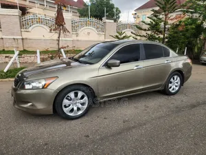 Honda Accord 2009 Gold