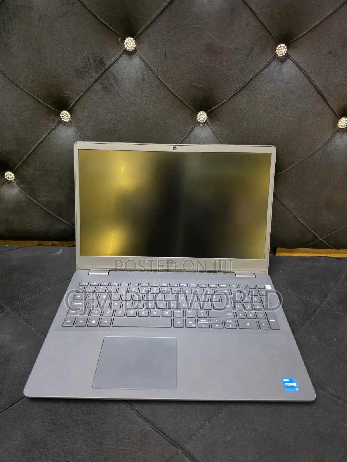 Laptop Dell Inspiron 3541 8GB Intel Core i3 SSD 512GB