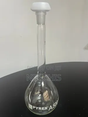 Pyrex Volumetric Flask, Class A, 500 Ml