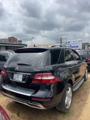 Mercedes-Benz M Class ML350 4MATIC 4dr SUV AWD (3.5L 6cyl 7A) 2015 Black