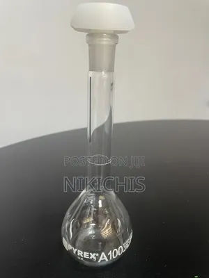 Pyrex Volumetric Flask, Class A, 100 Ml