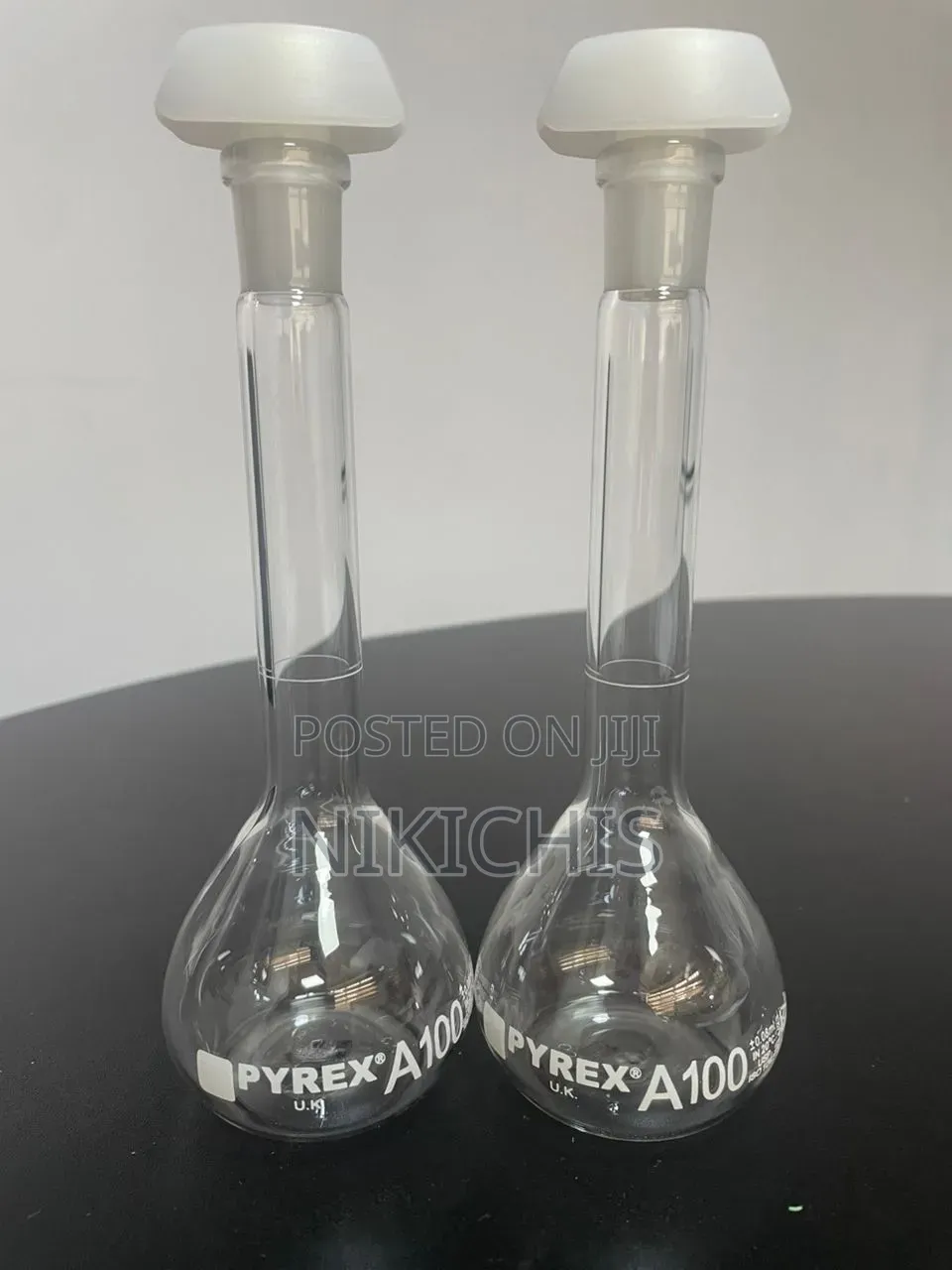 Pyrex Volumetric Flask, Class A, 100 Ml