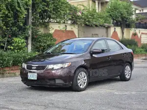 Kia Forte EX Sedan 2011 Brown