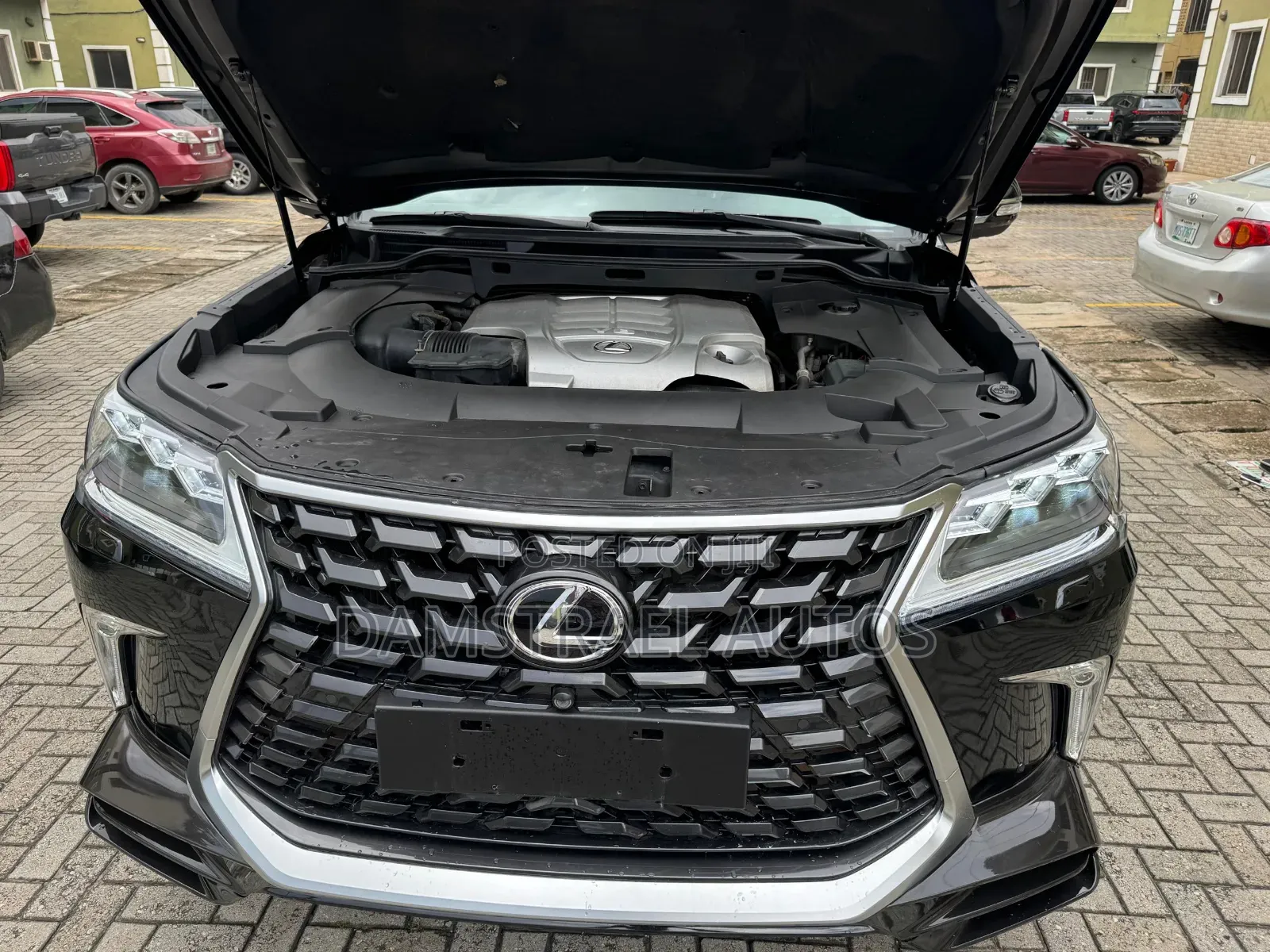 Lexus LX 570 2010 Black