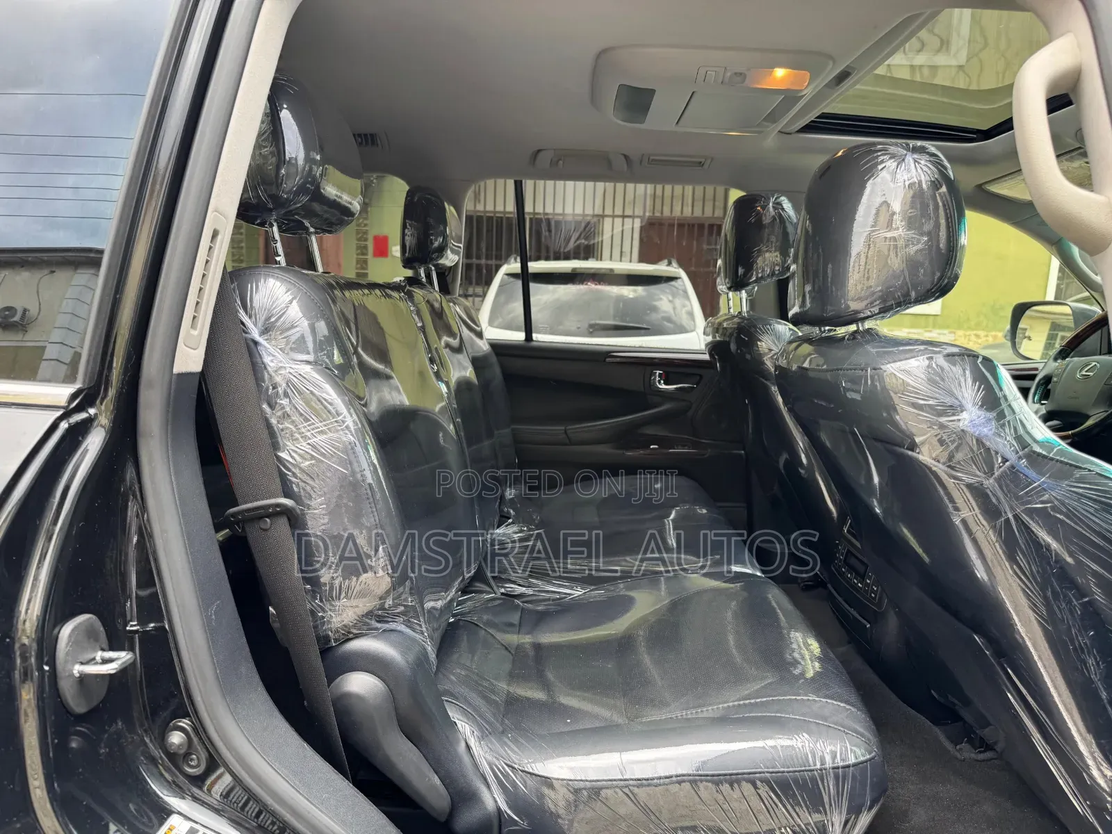 Lexus LX 570 2010 Black