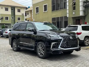 Lexus LX 570 2010 Black