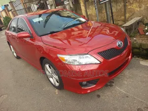 Toyota Camry 2011 Red