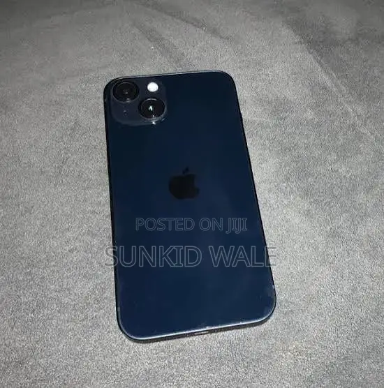 New Apple iPhone 13 128 GB Blue