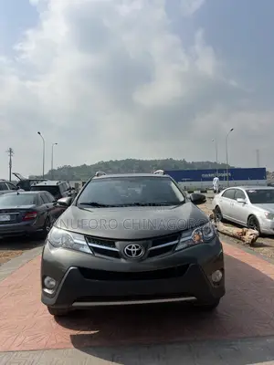 Toyota RAV4 2016 Brown