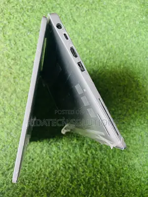 Laptop Dell Latitude 5410 16GB Intel Core i7 SSD 512GB