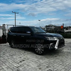 Lexus LX 570 AWD 2021 Blue