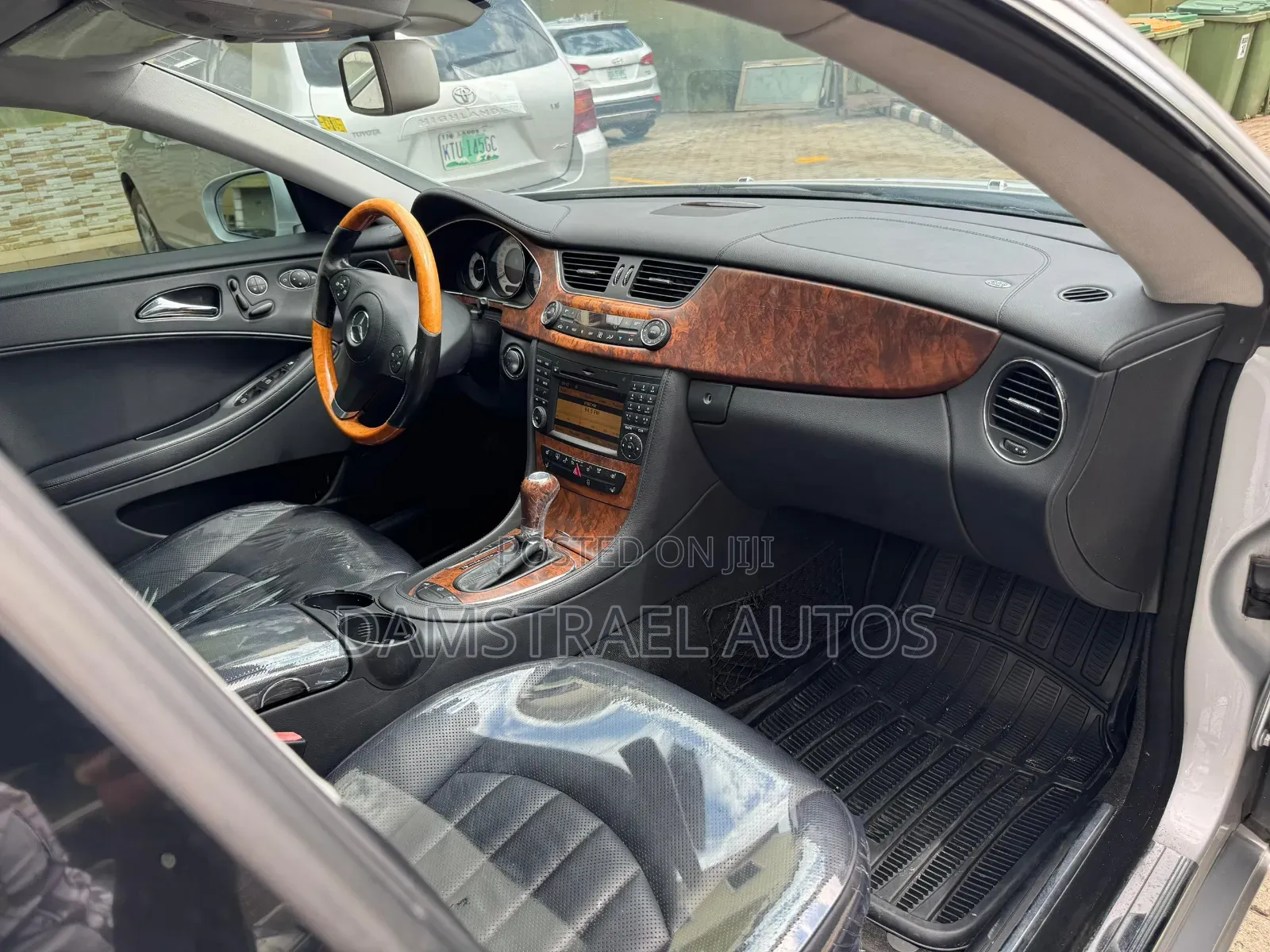 Mercedes-Benz CLS 2009 Silver