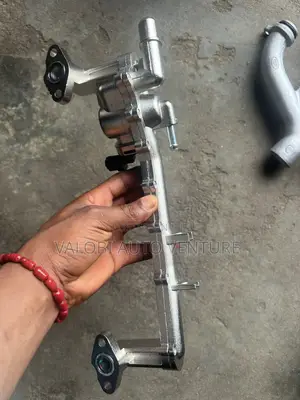 Water Hose Range Rover 2018