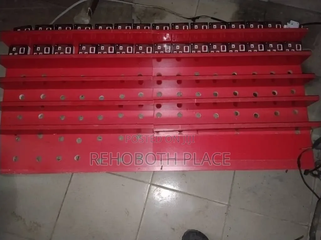 Multiple Phone Battery Charging Points