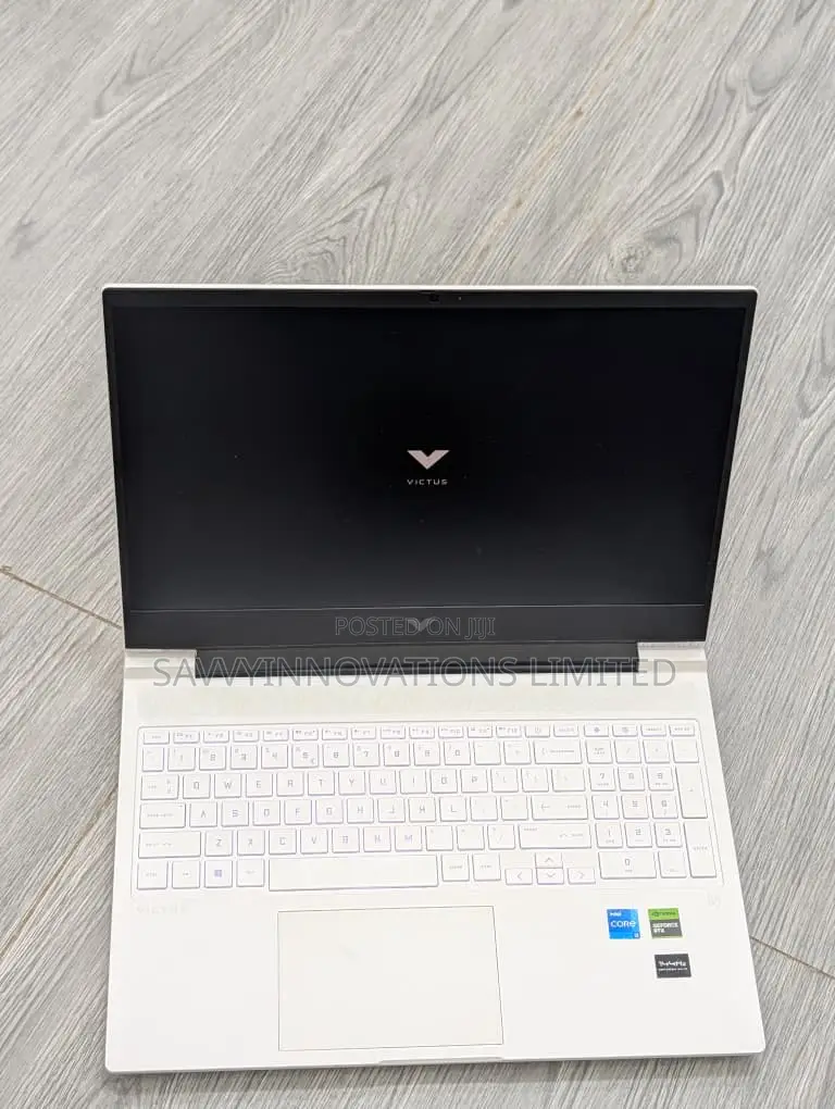 Laptop HP Victus 15 8GB Intel Core i5 SSD 1T
