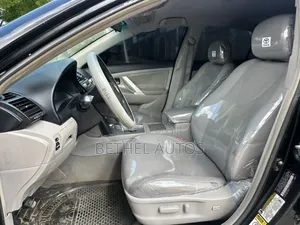 Toyota Camry 2.4 SE Automatic 2008 Black