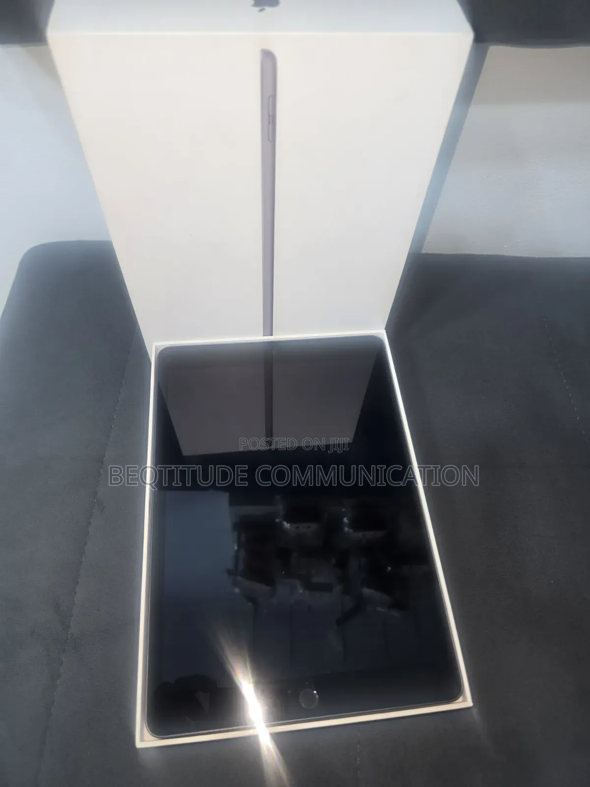 Apple iPad 10.2 (2021) 64 GB Gray