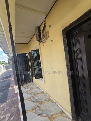 2bdrm Bungalow in Briansbrain, Benin City for rent