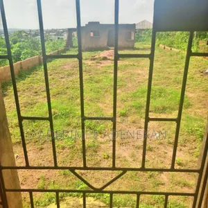 2bdrm Block of Flats in Nil, Ifo for sale