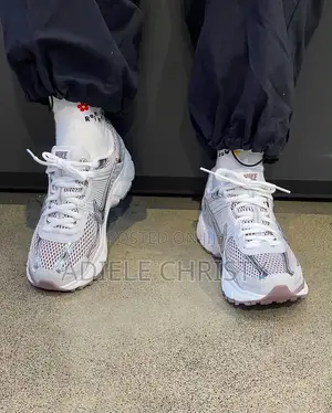 Nike Air Vomero 5 SNKS
