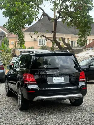Mercedes-Benz GLK-Class 350 2014 Black