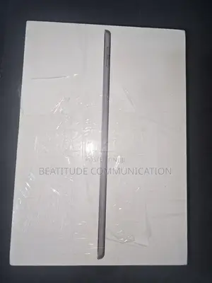 New Apple iPad 10.2 (2021) 64 GB Gray