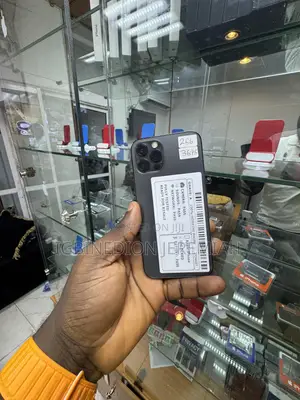 Apple iPhone 12 Pro 256 GB Black