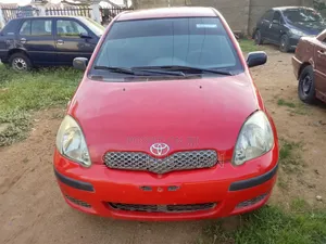 Toyota Yaris 2003 Red