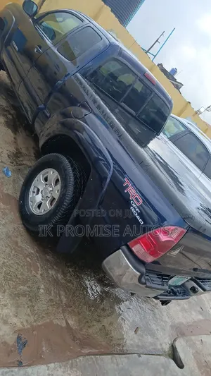 Toyota Tacoma 2005 Blue