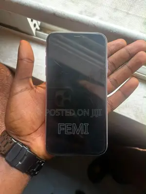 Apple iPhone 11 64 GB Purple