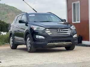 Hyundai Santa Fe 2015 Black