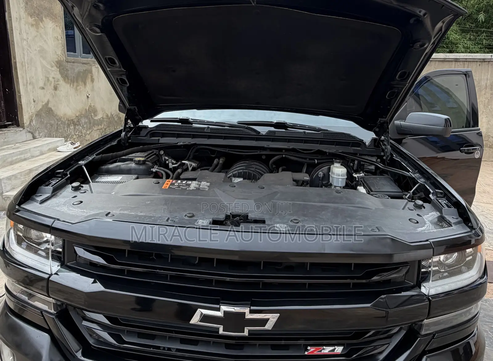 Chevrolet Silverado 2020 Black