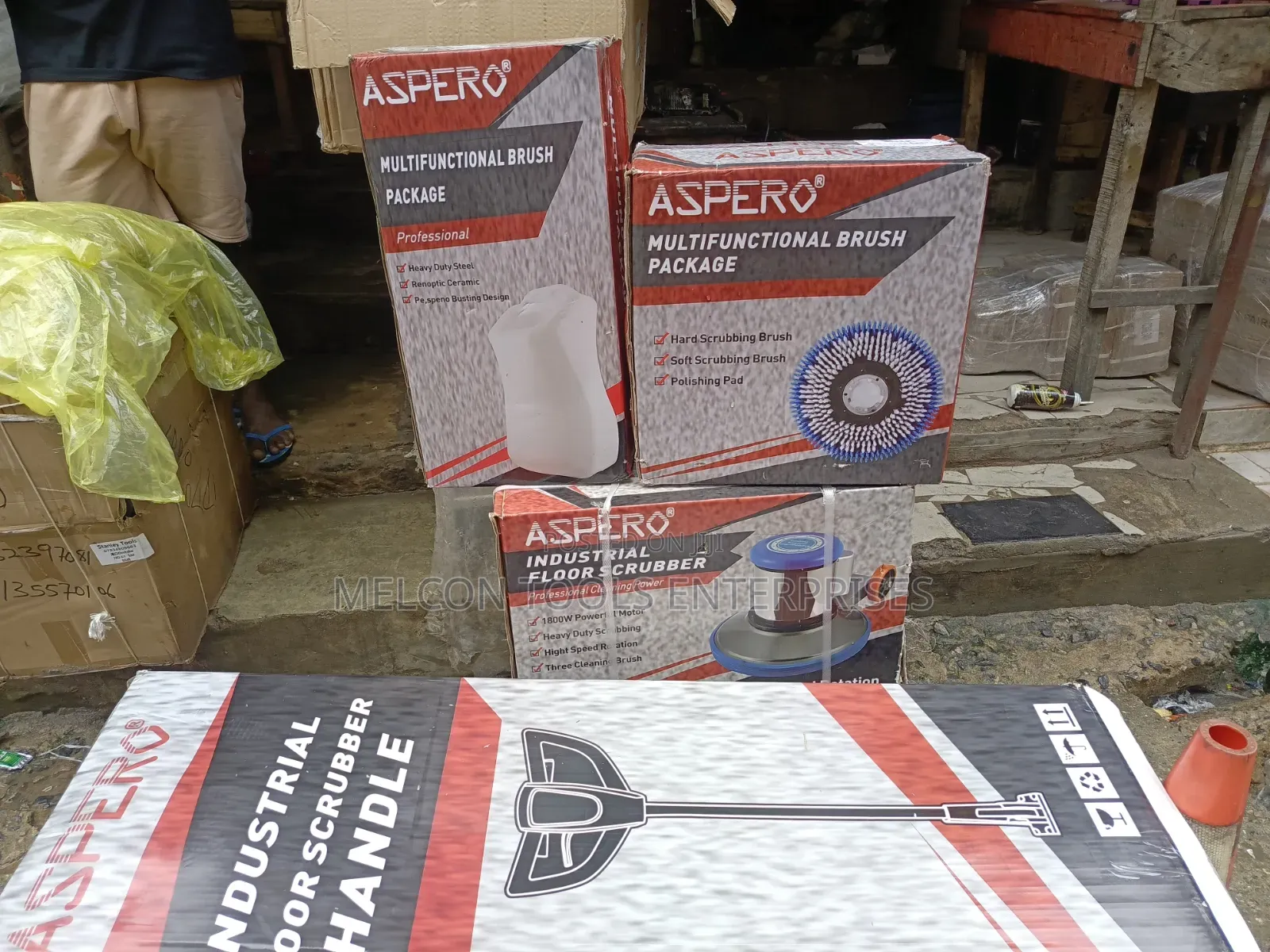 Floor Scrubber Machine
