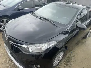 Toyota Yaris 2014 Black