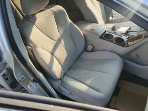 Toyota Venza 2010 Silver