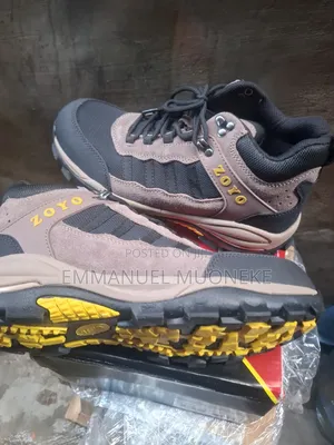 Zoyo Brand Safety Boots Rugged Design
