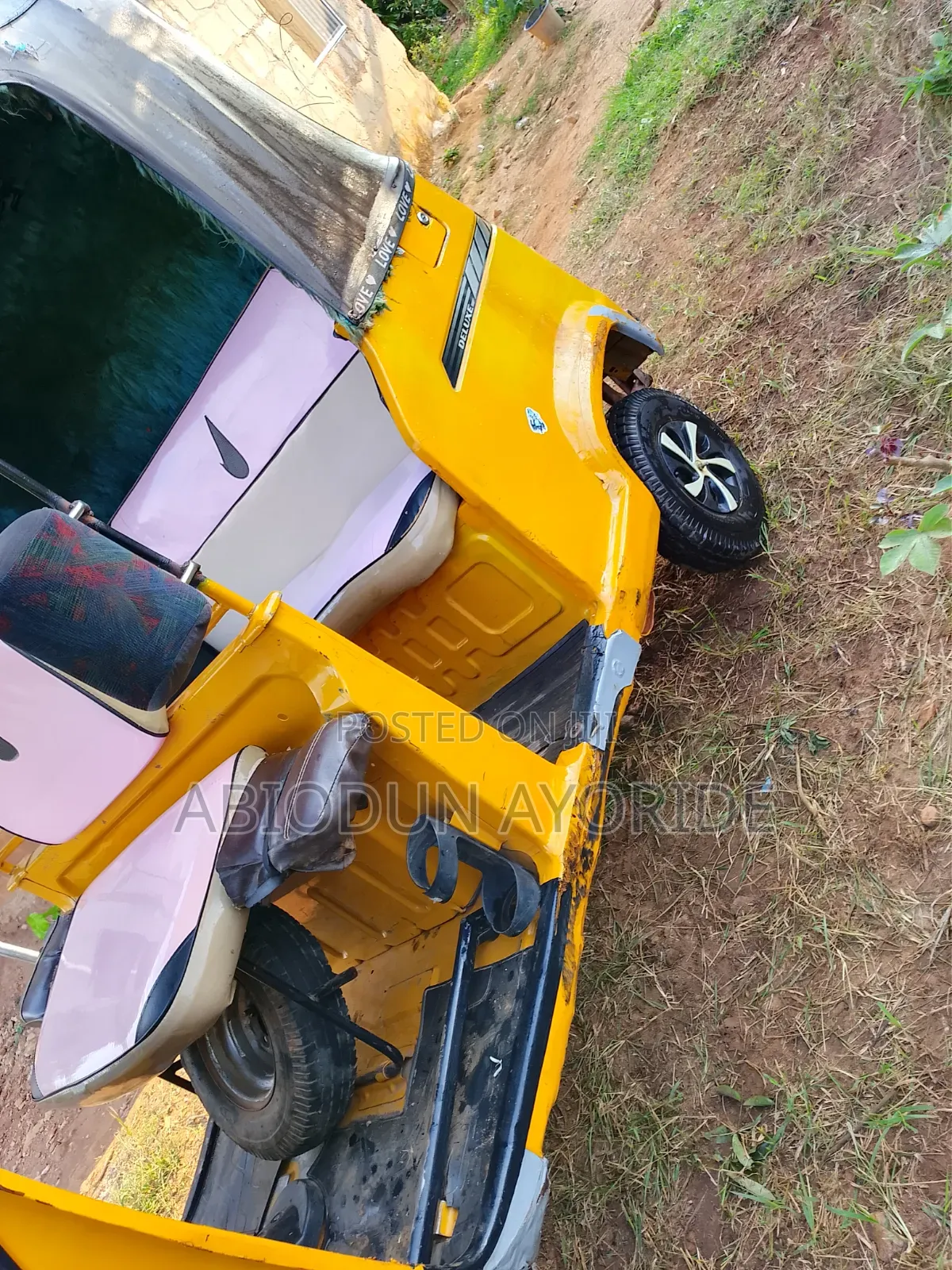 TVS King Cargo 2024 Yellow