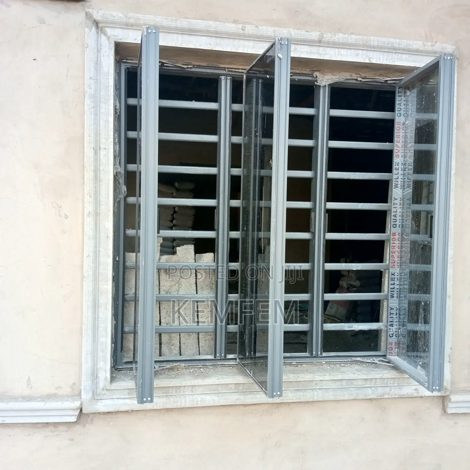 Frameless Aluminum Window
