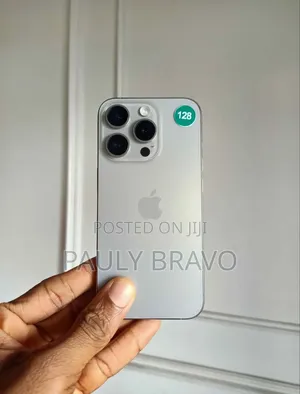 Apple iPhone 15 Pro 128 GB Silver