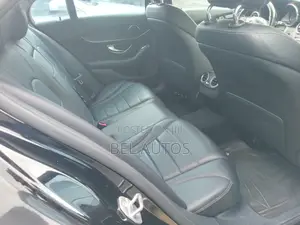 Mercedes-Benz C300 2017 Black