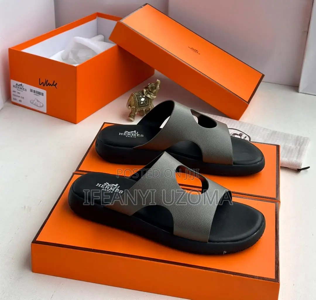 Nice Designer Classic Slippers Slide