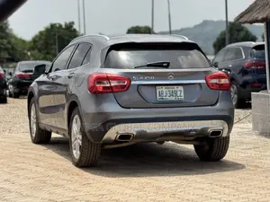 Mercedes-Benz GLA-Class GLA250 4dr SUV (2.0L 4cyl Turbo 7AM) 2015 Gray