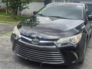 Toyota Camry 2016 Black