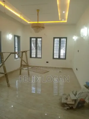 2bdrm Block of Flats in Laryx Home Estate for rent