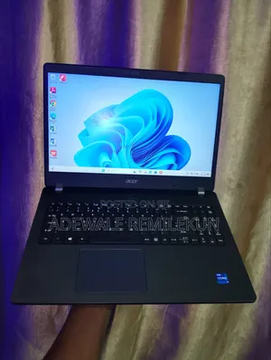 Laptop Acer TravelMate P2 8GB Intel Core i5 SSD 256GB