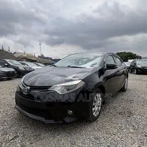 Toyota Corolla 2015 Black