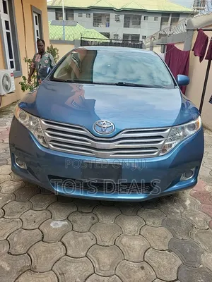 Toyota Venza Limited 2010 Blue